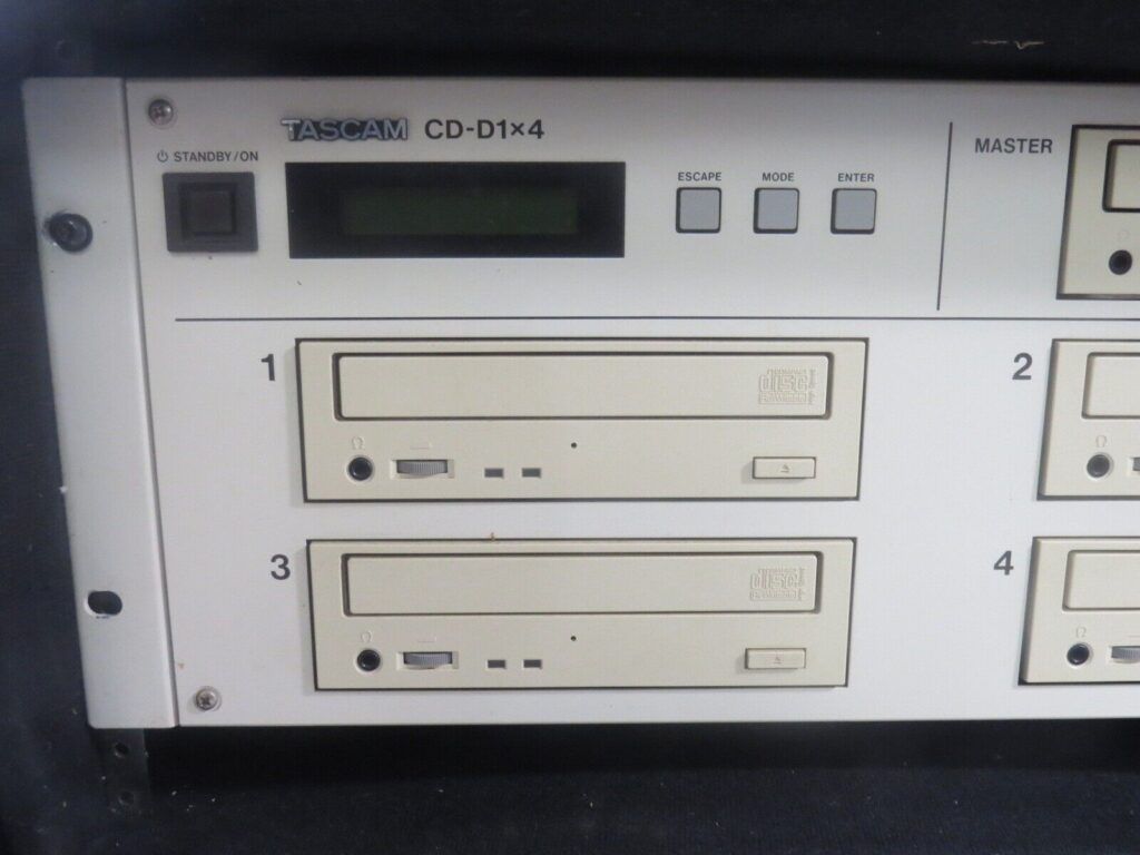 Tascam CD-D1x4 Remastering Audio Tascam CD-D1x4 Remastering Audio