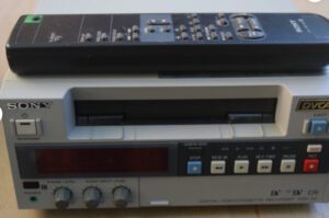 Przegrywanie kaset DVCAM Przegrywanie kaset DVCAM
