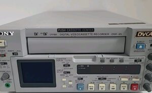Przegrywanie kaset DVCAM Przegrywanie kaset DVCAM